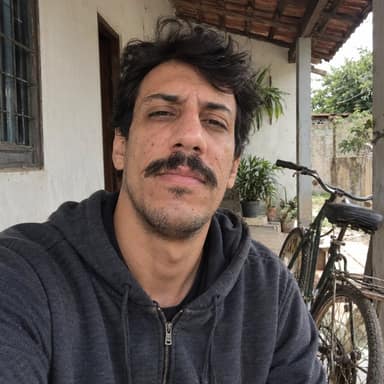 @lucas80